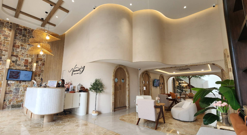 Veneerist Dental Clinic Krabi — Veneers, Whitening, Implants, จัดฟัน