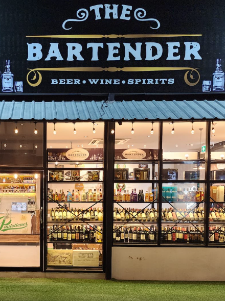 The Bartender ร้านเบียร์​ คราฟท์